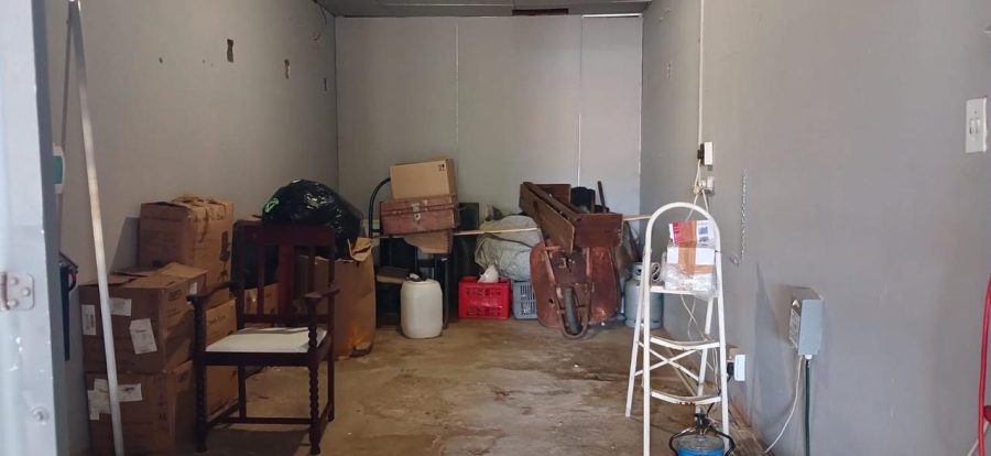 3 Bedroom Property for Sale in Heuwelsig Northern Cape